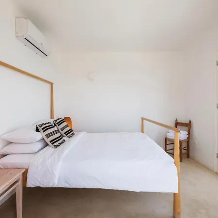 Levi's By Ethos Hospitality - Tennis Court Panormos (Mykonos)