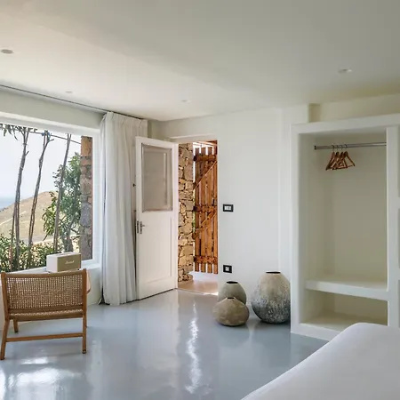 Levi's By Ethos Hospitality - Tennis Court Vila Panormos (Mykonos)